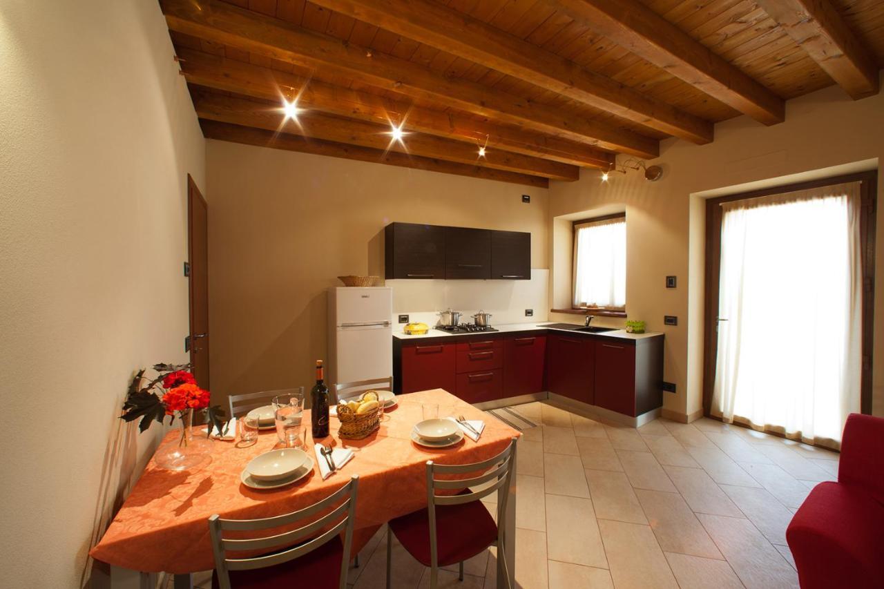 Aparthotel La Casa Del Nonno à Monzambano Extérieur photo